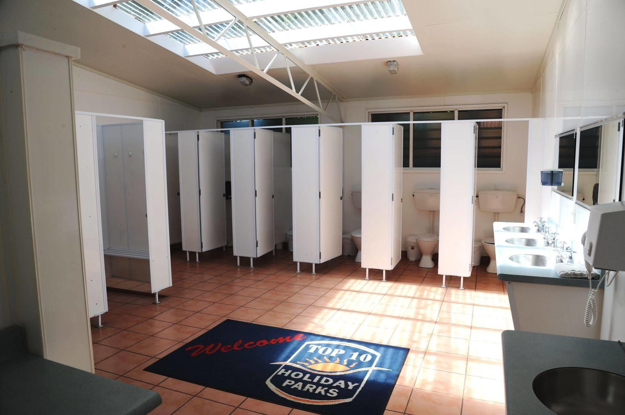 Blenheim Bridges Holiday Park Extérieur photo